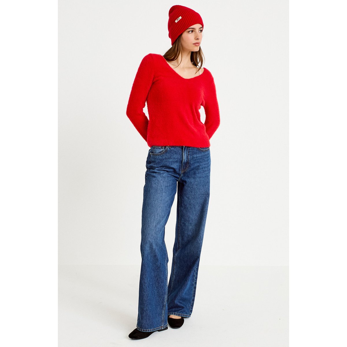 Pull col v manches longues perles rouge, CACHE CACHE