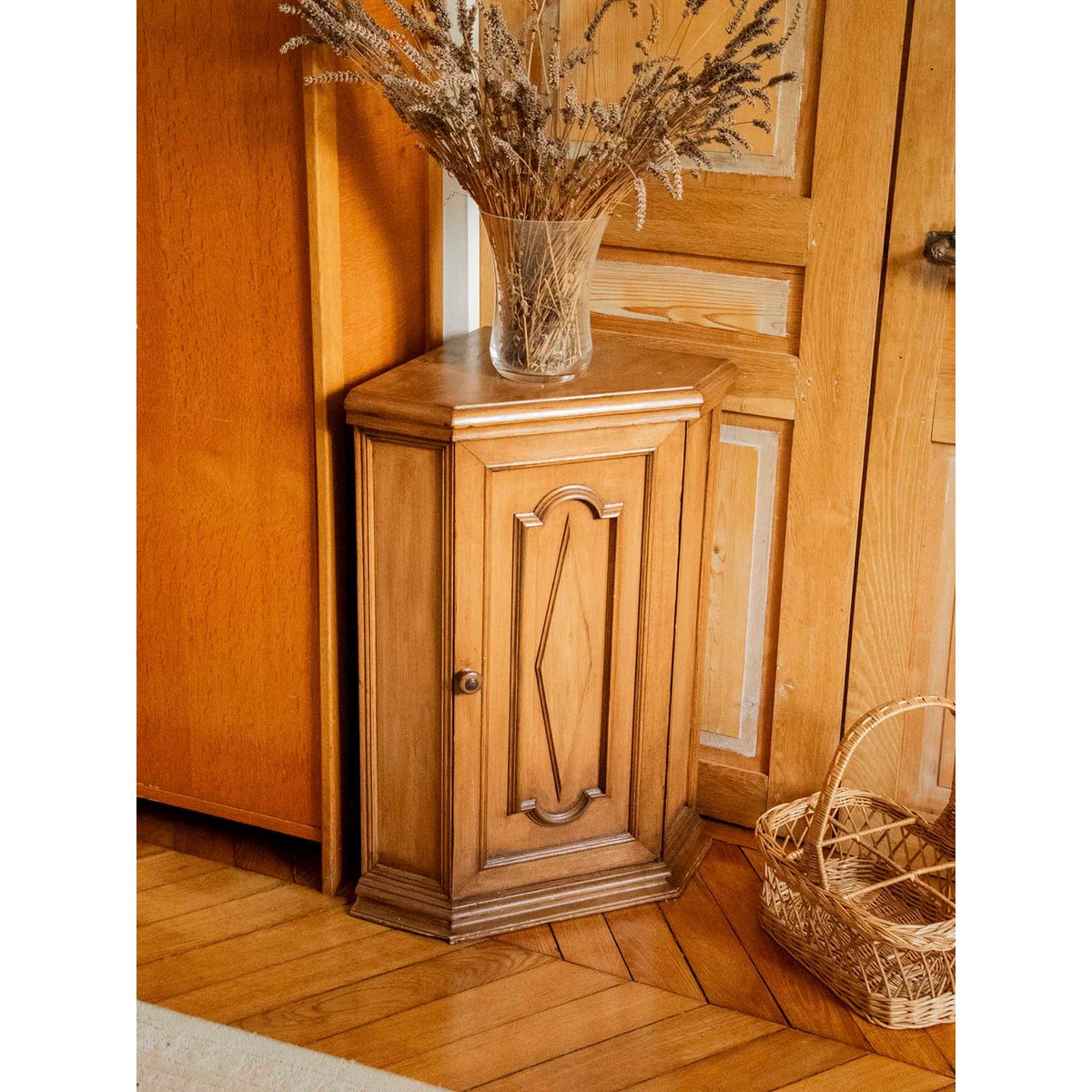 Étagère d'angle en bois massif Gaëlle N°1458 - Bon état bois foncé, DEBONGOUT