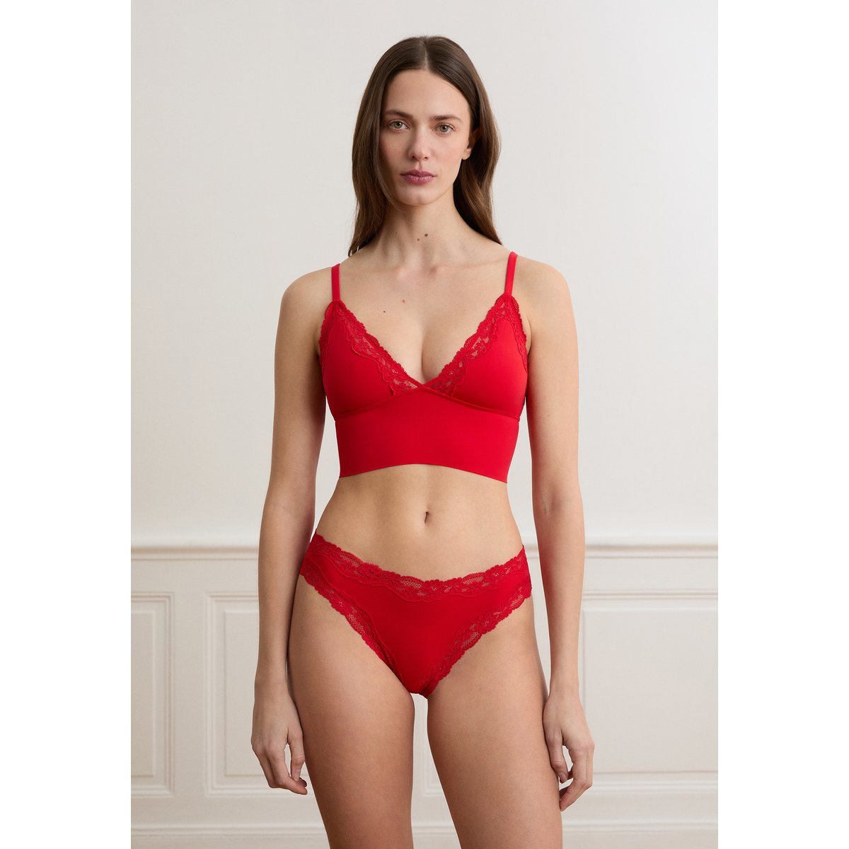 Soutien-gorge triangle en microfibre et dentelle PURE SOFT LACE rouge, ETAM