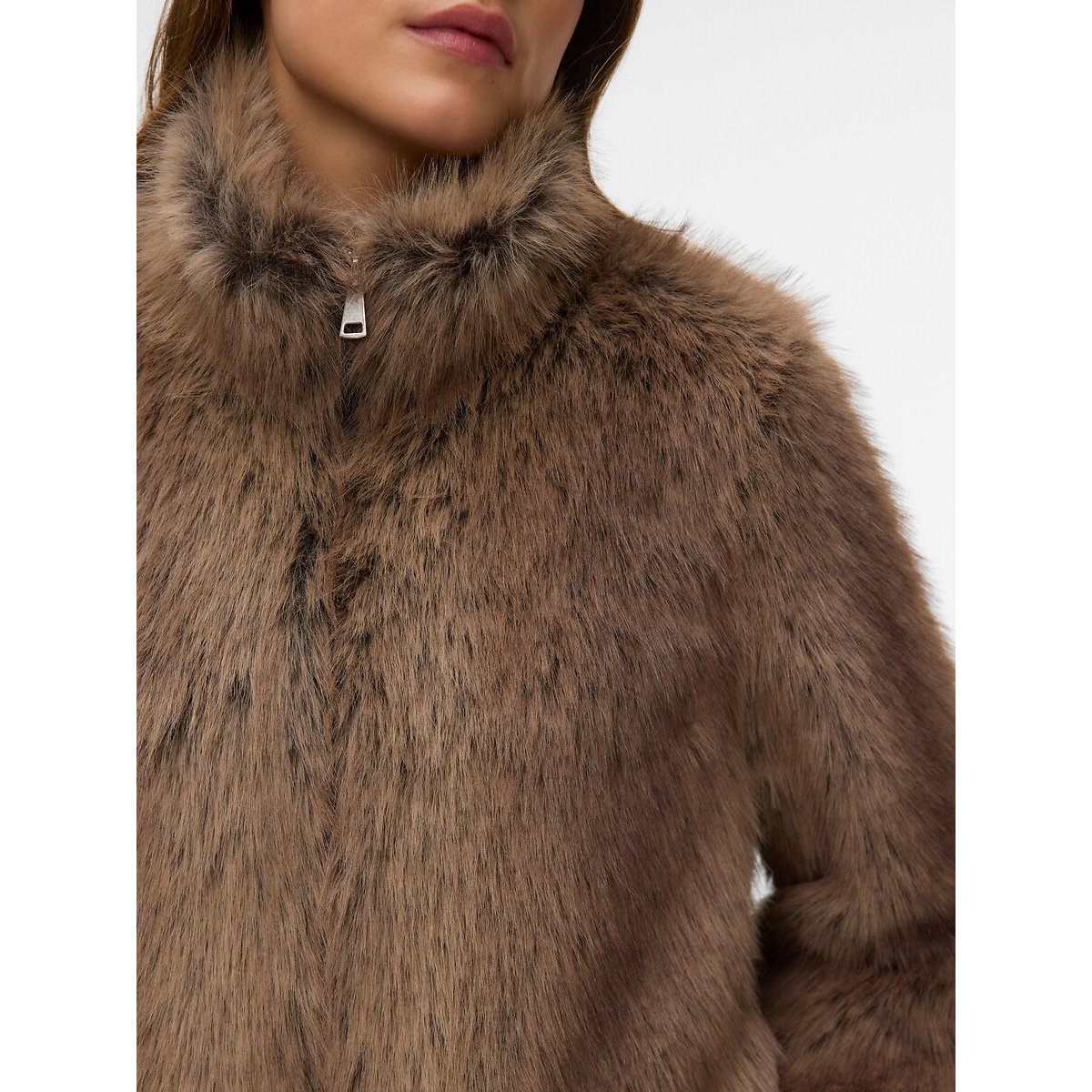Manteau court en fourrure d'imitation beige, VERO MODA