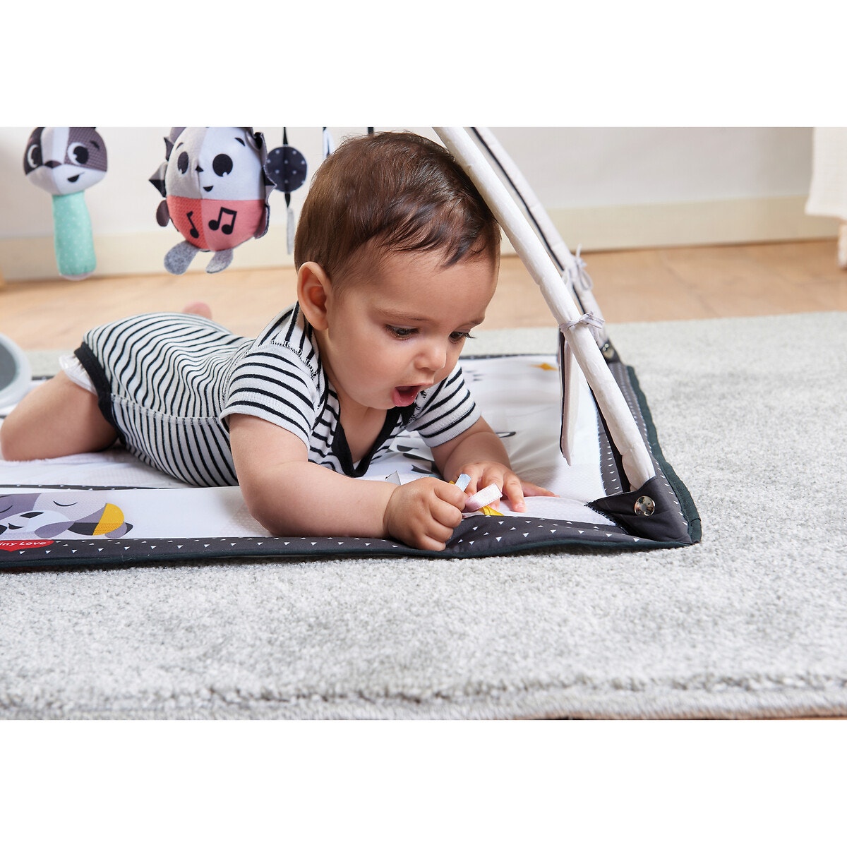 Tapis d’éveil Bébé Musical Gymini, Collection Black & White noir/blanc, TINY LOVE