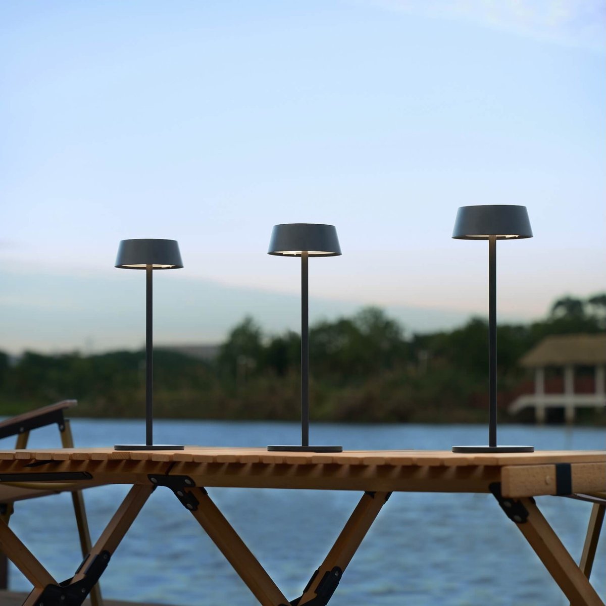 Lampe à poser LED rechargeable - VANYEL noir, KOSILUM