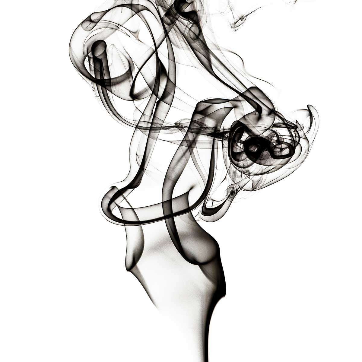Poster smoke the dancer affiche + cadre en bois - noir, HEXOA