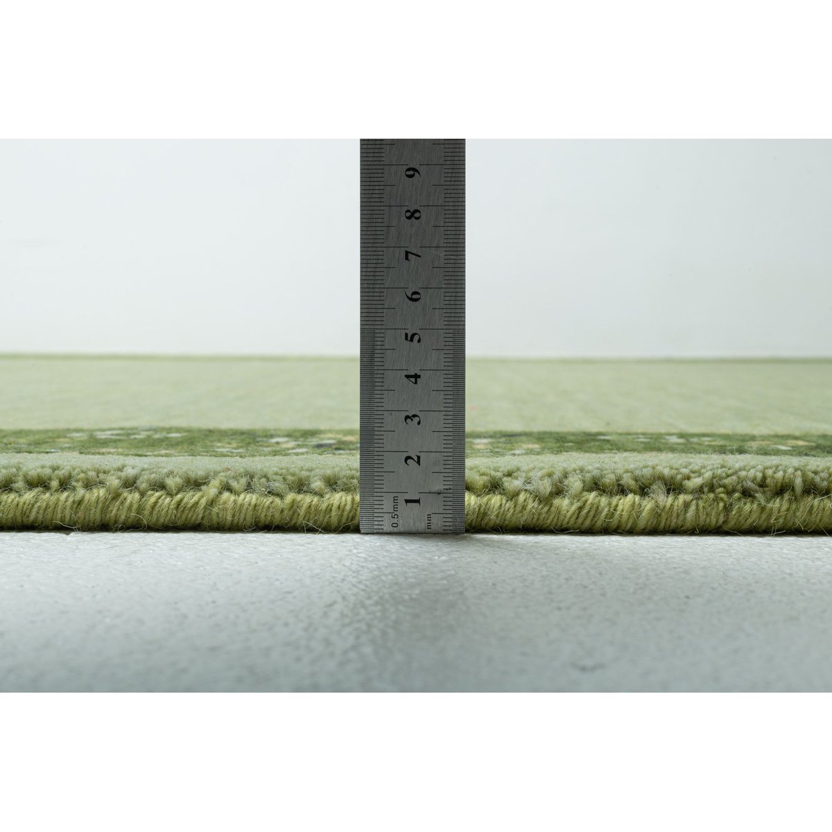 Tapis en laine vierge tissé à la main - Lori Super Gold vert, THEKO