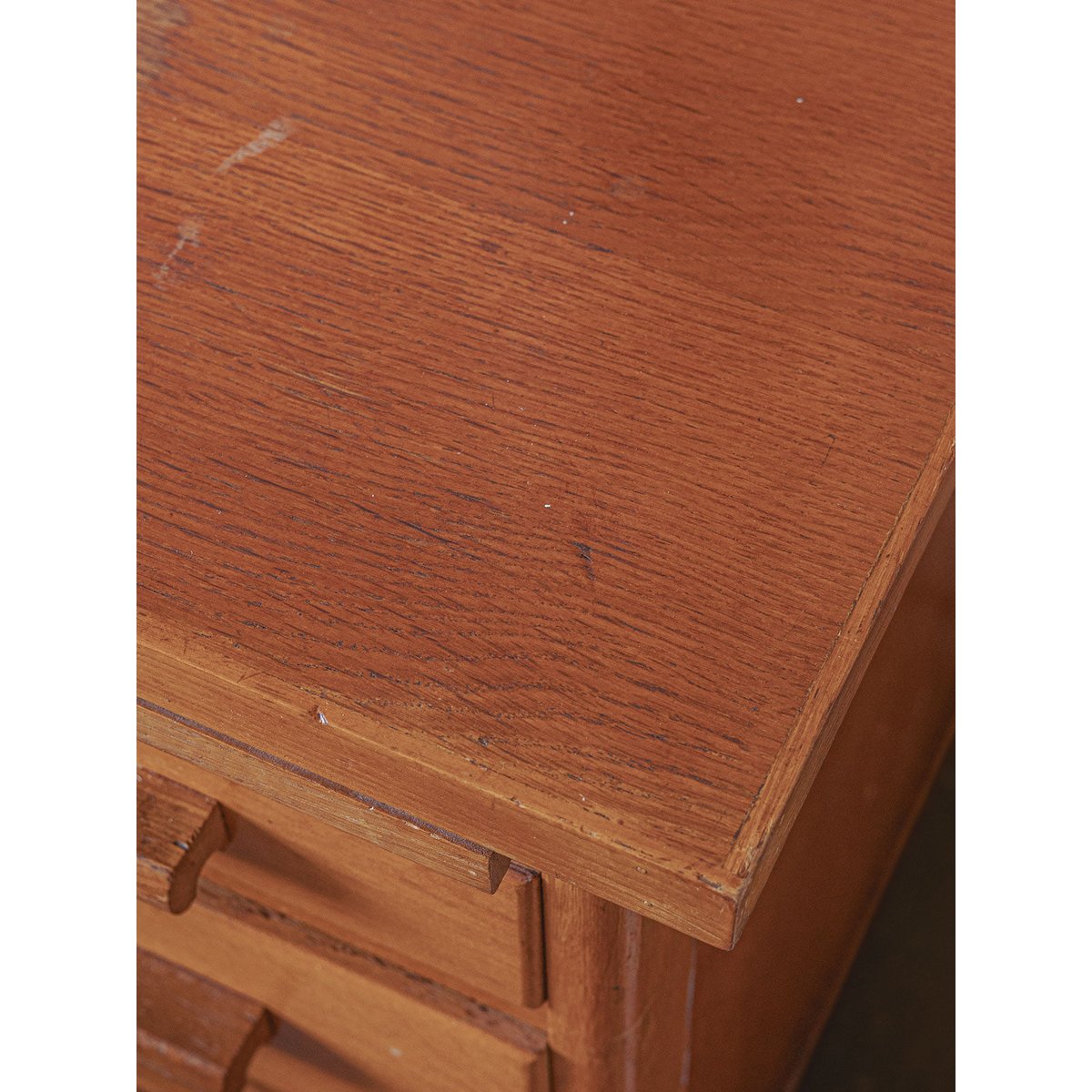 Bureau d'administration Edouard N°1022 - Bon état bois clair, DEBONGOUT