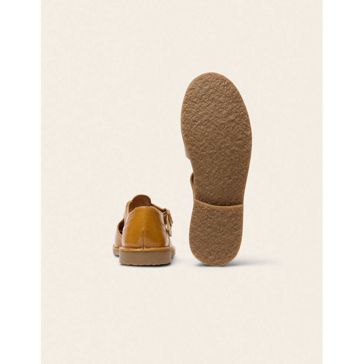 Derbies ARIO cuir plissé verni camel, ODAJE