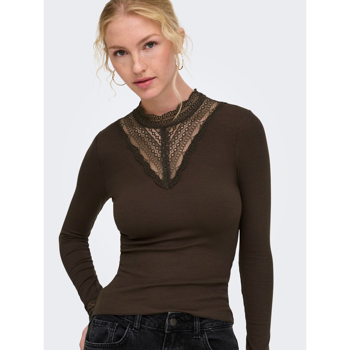Tshirt manches longues, col en dentelle marron - chocolate torte 1, ONLY