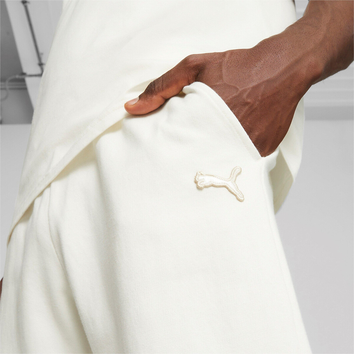 Pantalon unisexe fabriqué en France crème, PUMA
