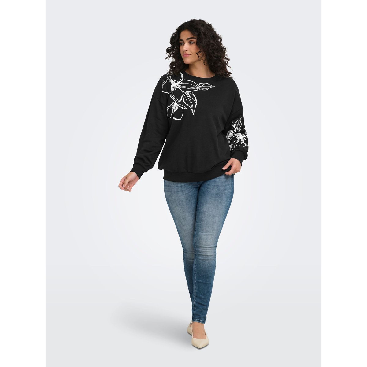 Sweat-Shirt black 2, ONLY CARMAKOMA