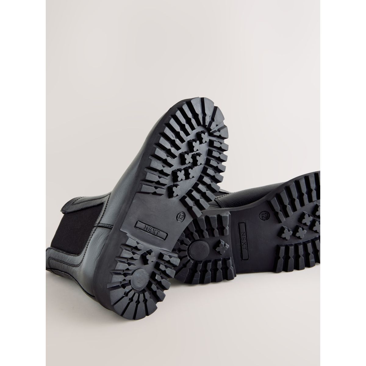 Bottines chelsea borg en cuir doublées noir, NEXT
