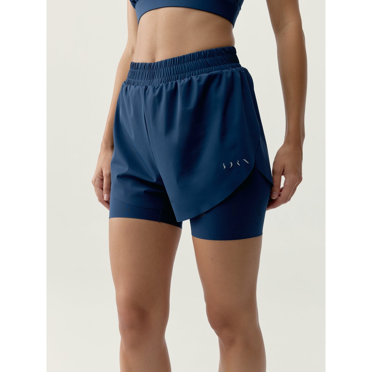 Short sport Perfomance Running BIKILA bleu marine, BORN