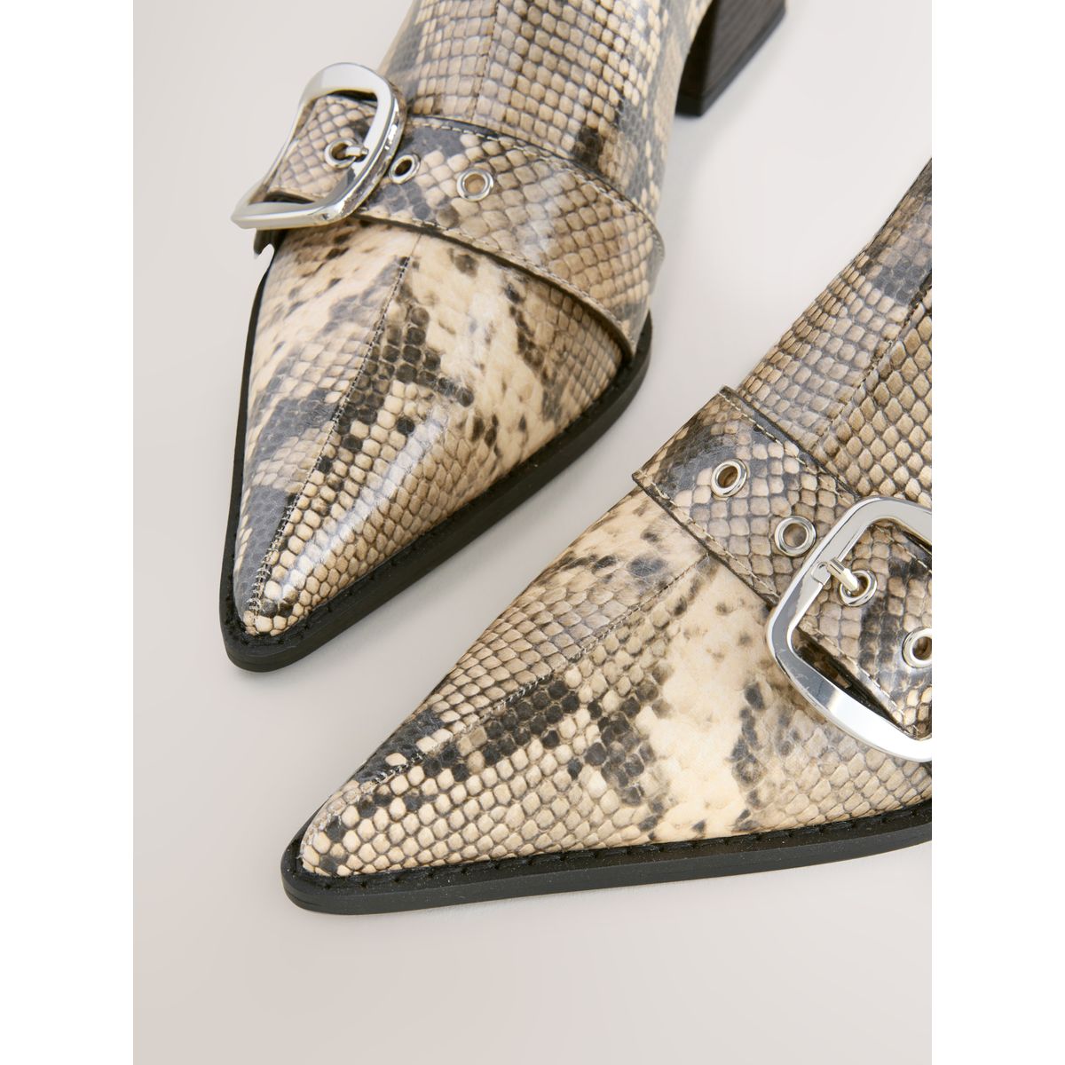 Bottines à boucle et découpe forever comfort® imprimé serpent, NEXT