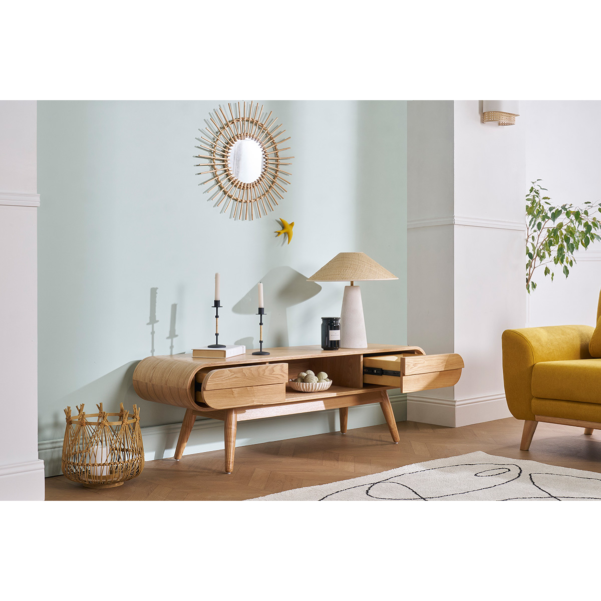 Meuble TV scandinave en bois clair 2 tiroirs L150 cm BALTIK naturel, MILIBOO
