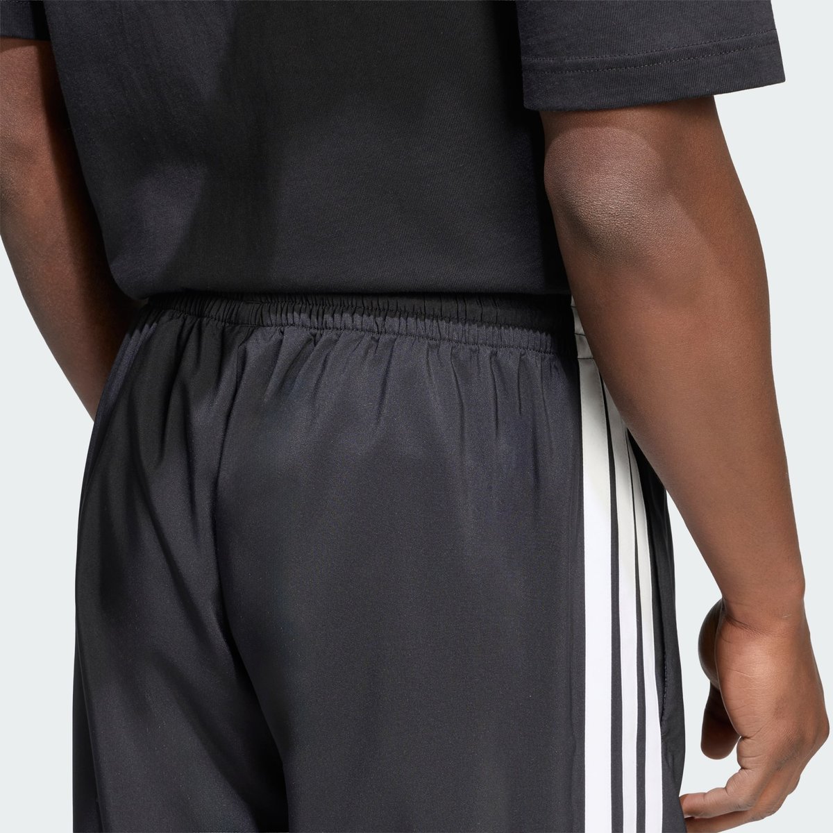 Pantalon Fuselé En Toile Et Ourlet Droit Essentials 3 Bandes Stanford Lite Pantalon Fuselé En Toile Et Ourlet Droit Essentials 3 Bandes Stanford Lite black / white, ADIDAS SPORTSWEAR