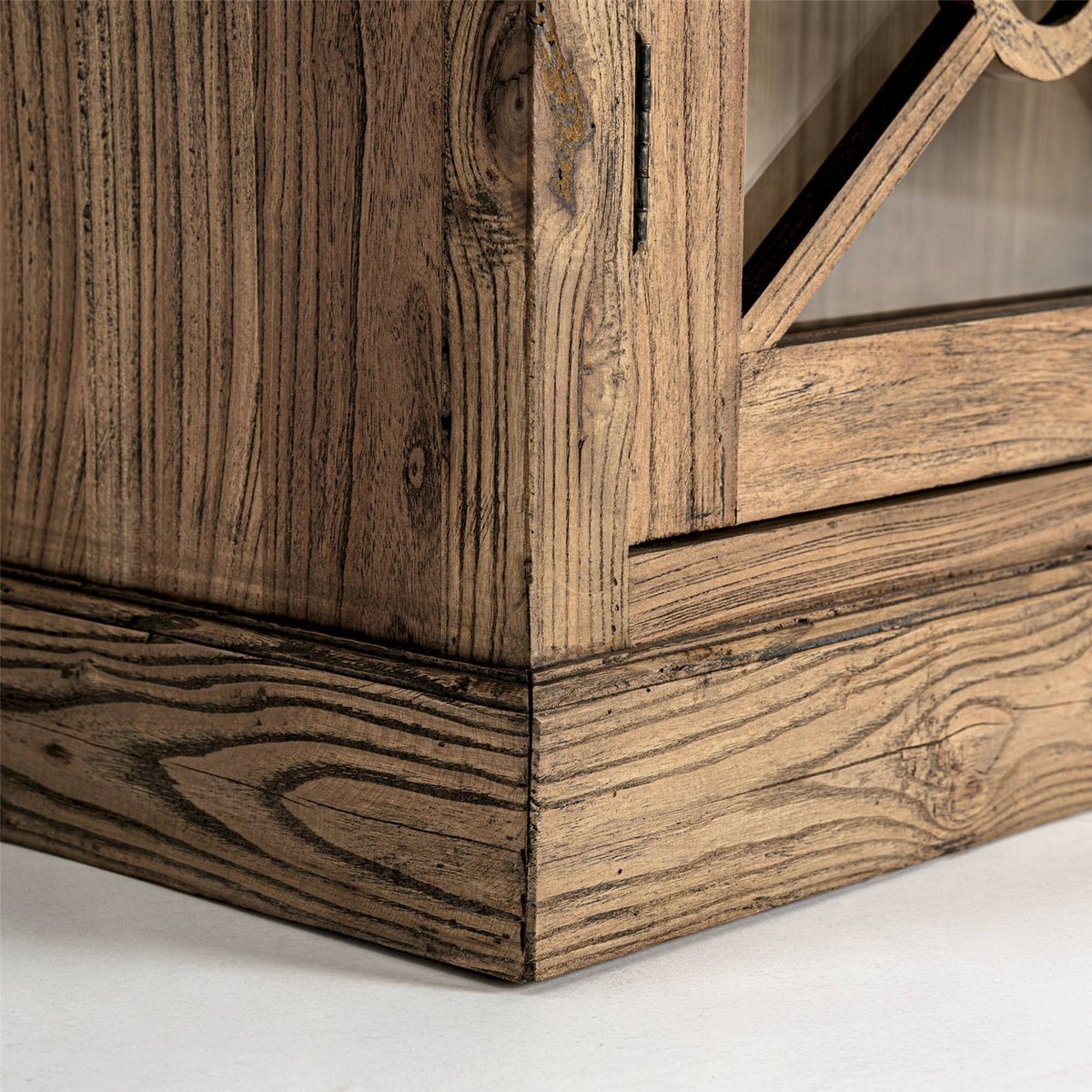 Vitrine contemporaine en bois avec finition marbrée marron bois d'orme marbré, RECOLLECTION