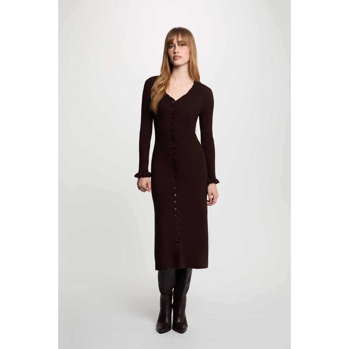 Robe tricot longue col v marron foncé, MORGAN