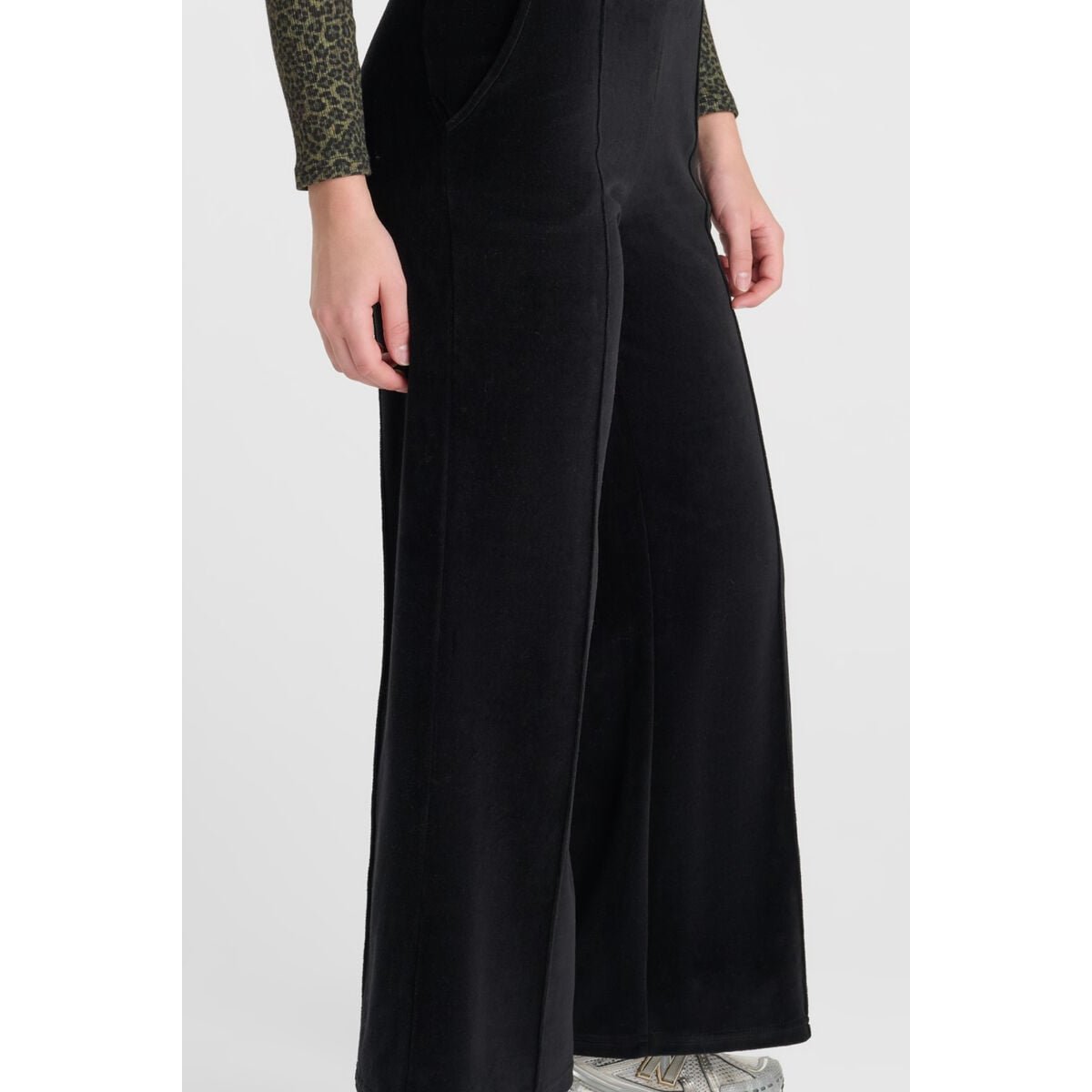 Pantalon jogpant SIDYGI black, LE TEMPS DES CERISES
