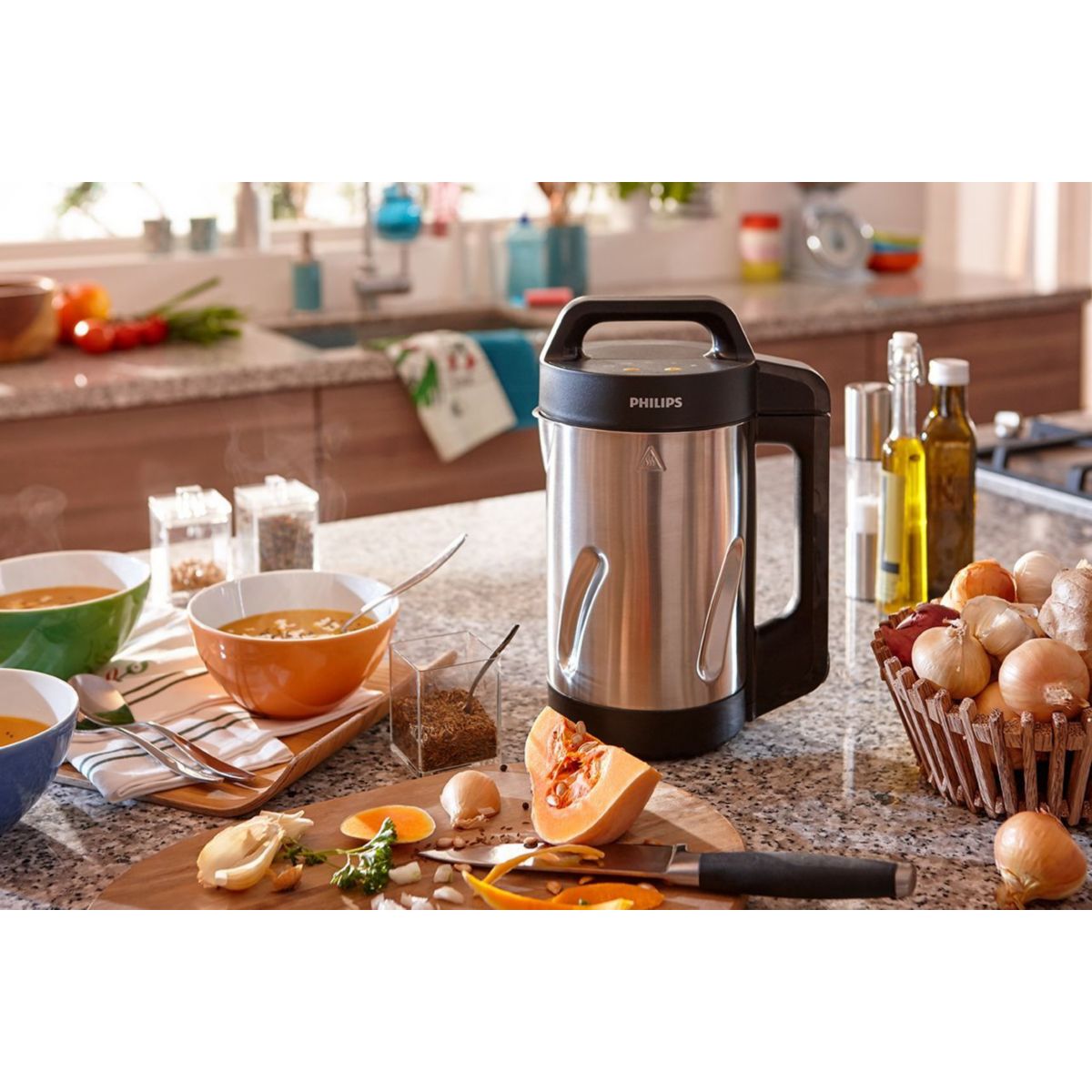 Blender chauffant HR2203/80 Blender pour soupe métal 1,2L, 1000W noir, PHILIPS
