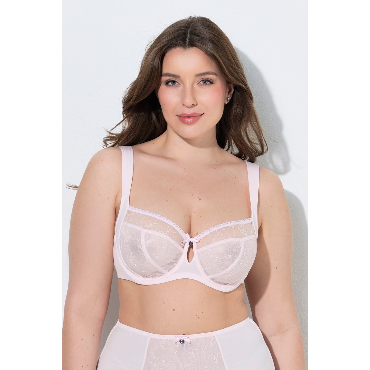 Soutien-gorge à armatures rose, ULLA POPKEN