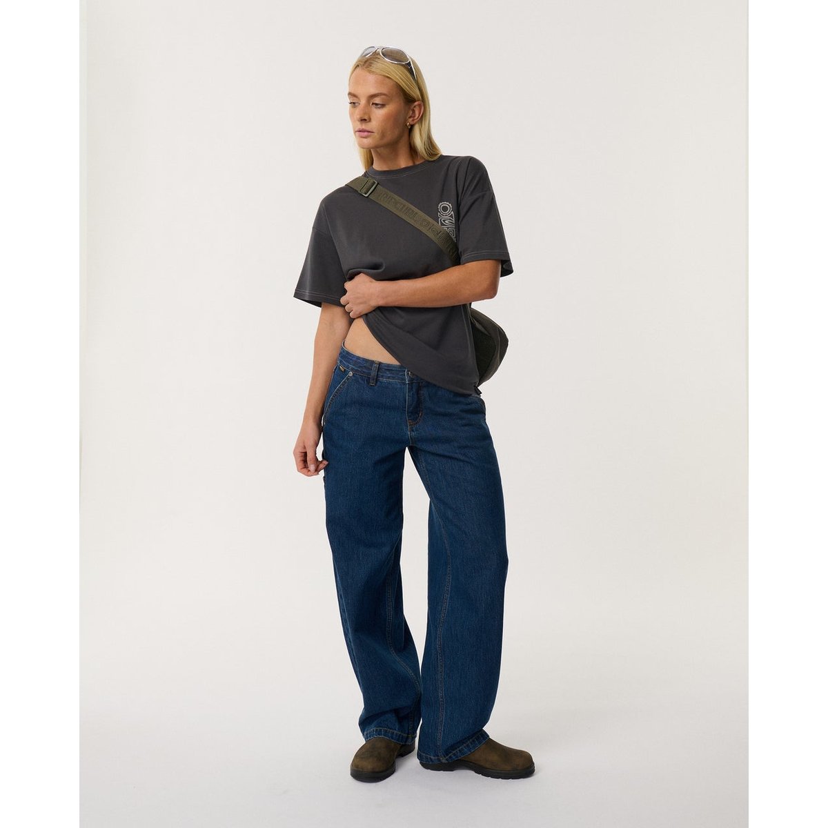 T-shirt oversize SEARCH SERIES VAPORCOOL washed black, RIP CURL