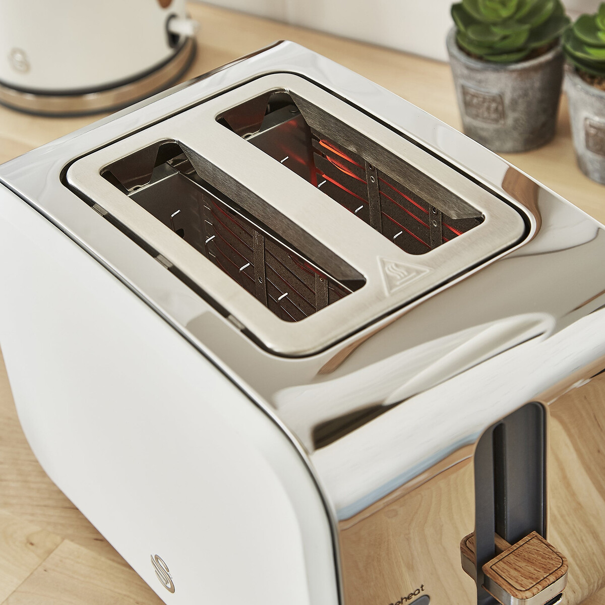 Nordic 2-Slice Toaster - ST14610 white, SWAN