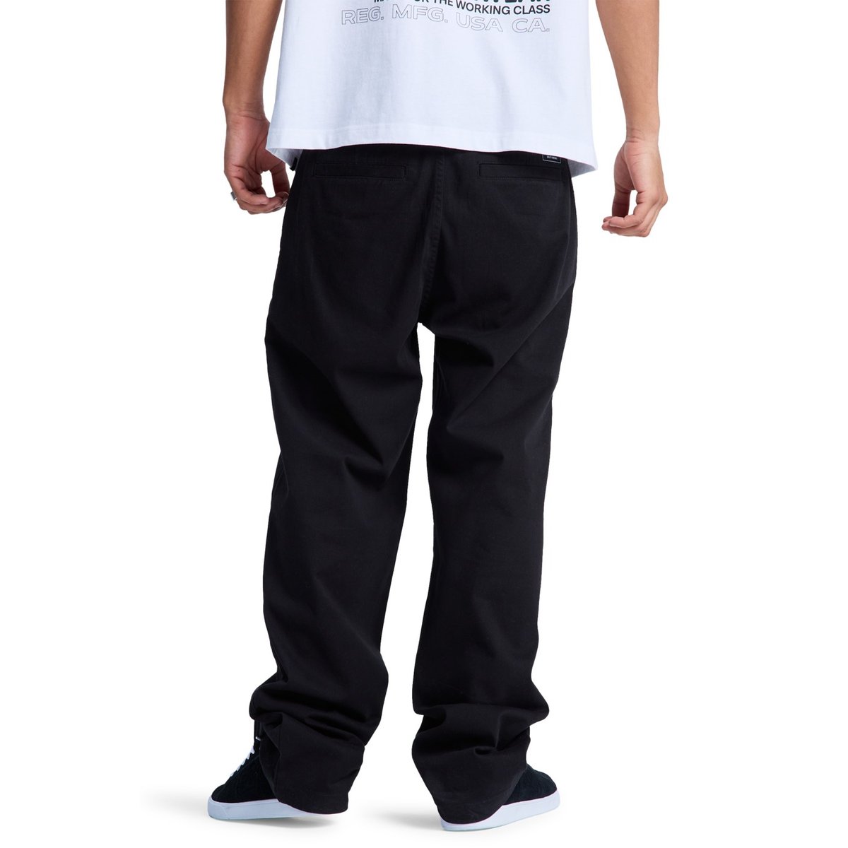 Pantalon chino WORKER RELAXED. noir black, DC SHOES
