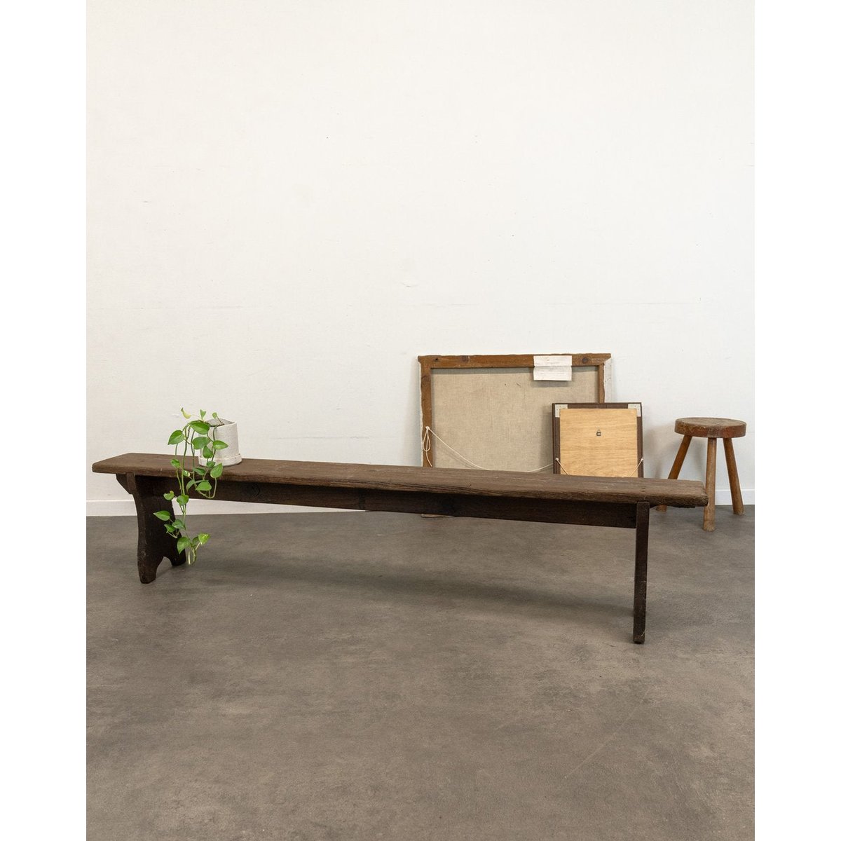 Banc en sapin Antoine N°454 - Bon état bois foncé, DEBONGOUT