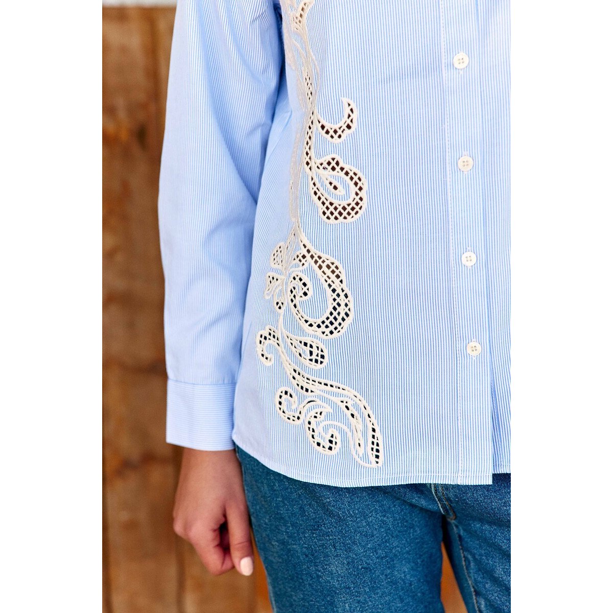 Clema Embroidered Striped Shirt ecru/blue, LA PETITE ETOILE