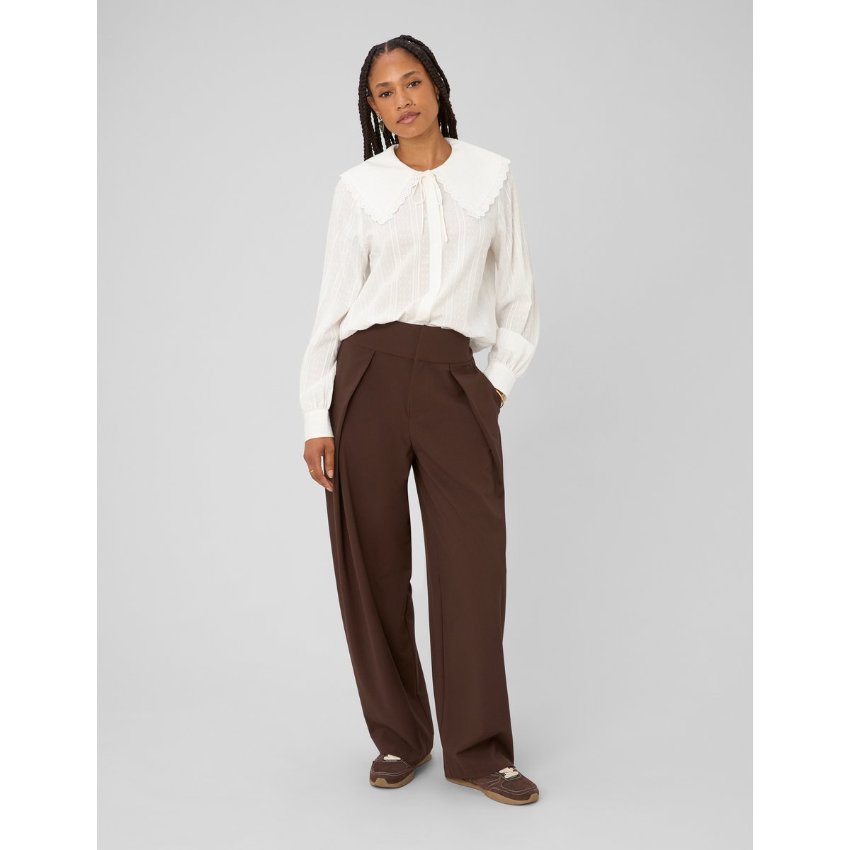 Pantalon ample plissé marron foncée, BZB