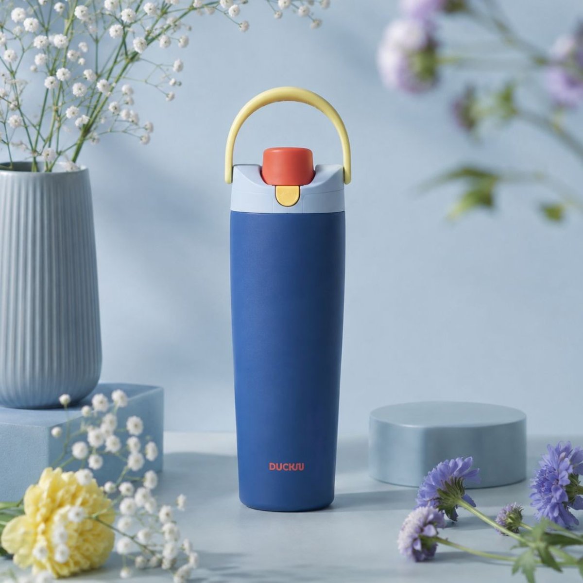 Gourde isotherme bleue avec poignée bleu, ARTIME