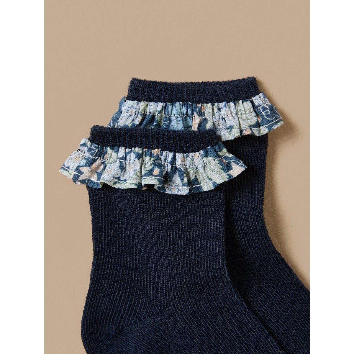 Chaussettes volants tissu Liberty marine, CYRILLUS
