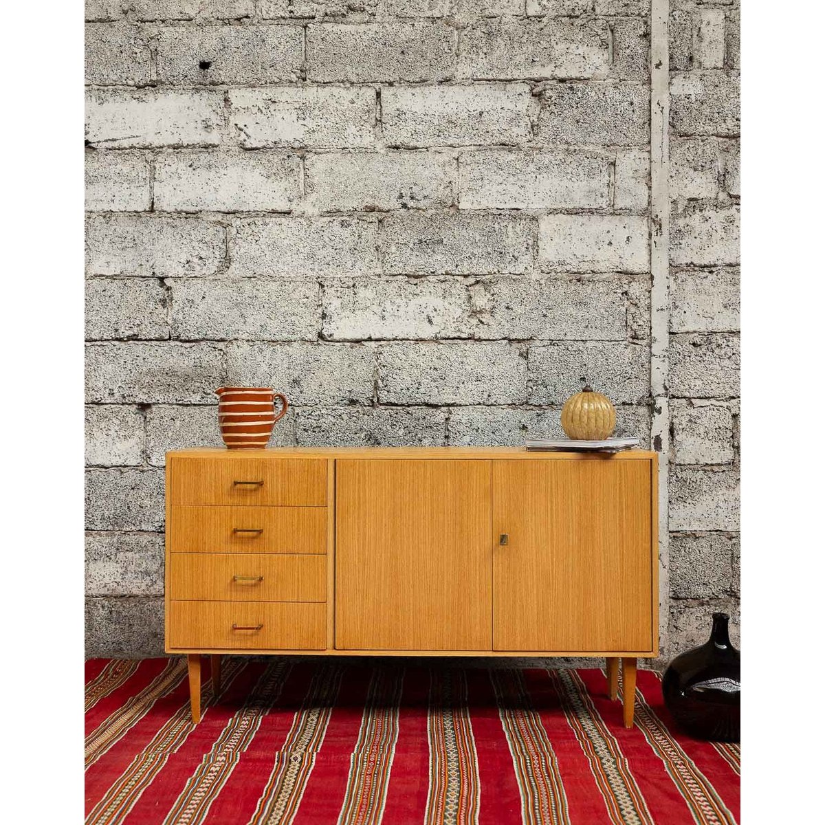 Enfilade à la belle essence de bois Margaret N°526 - Bon état beige, DEBONGOUT
