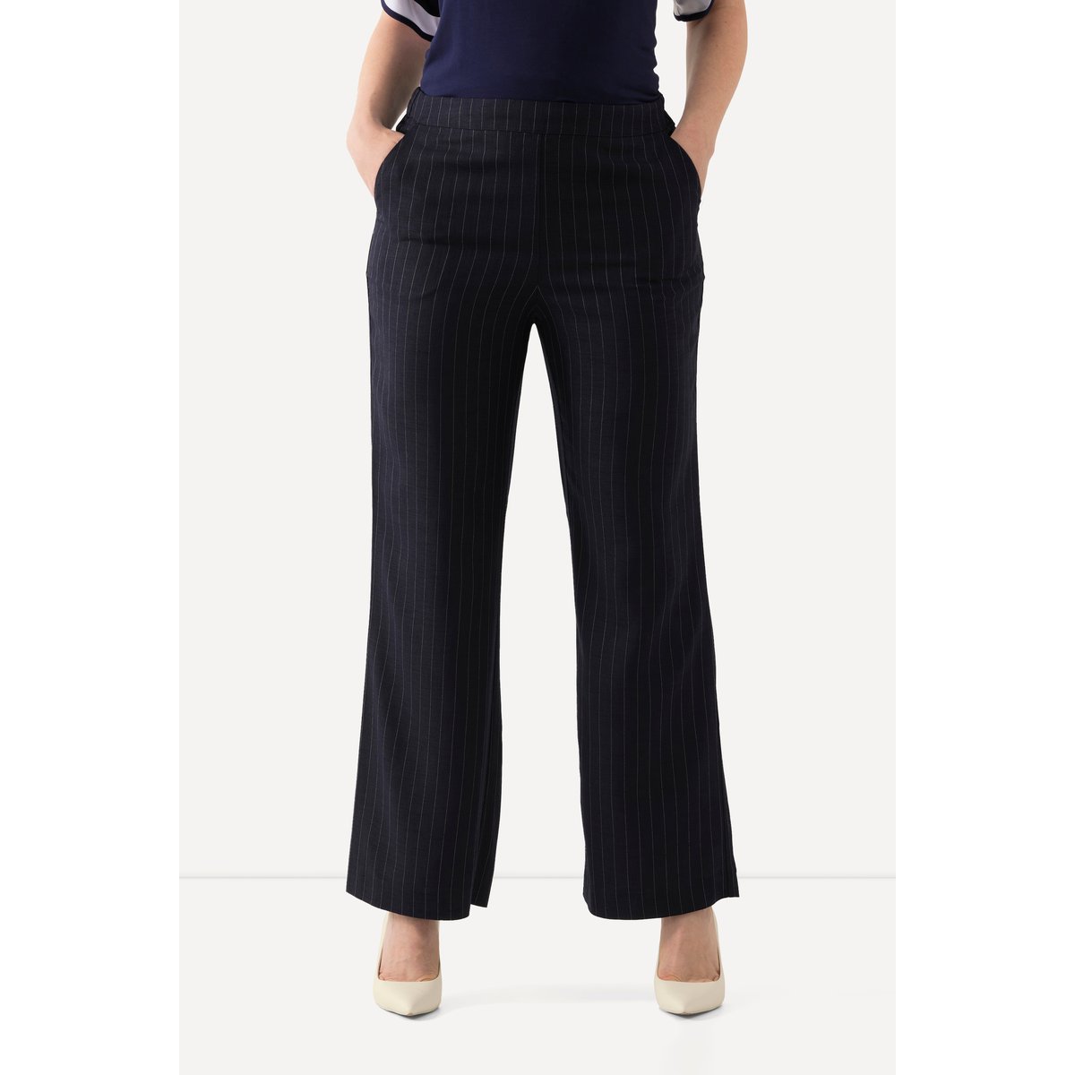 Pantalon de tailleur, fines rayures marine, ULLA POPKEN
