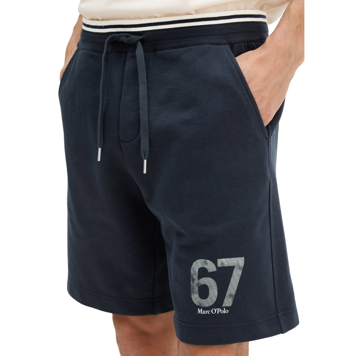 MOP Club '67 Sweat Short en pur coton bio bleu foncé, MARC O'POLO