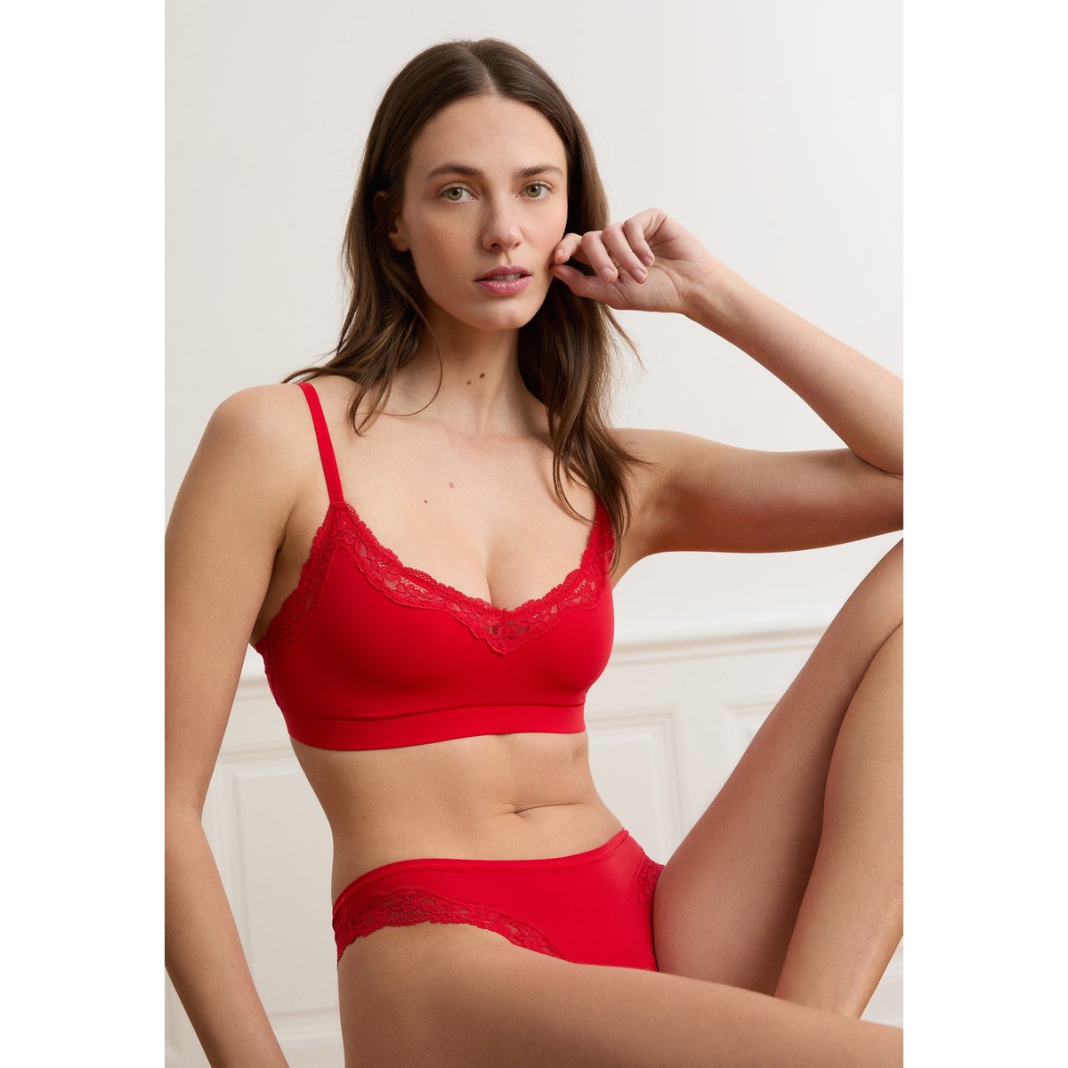Brassière en microfibre et dentelle PURE SOFT LACE rouge, ETAM