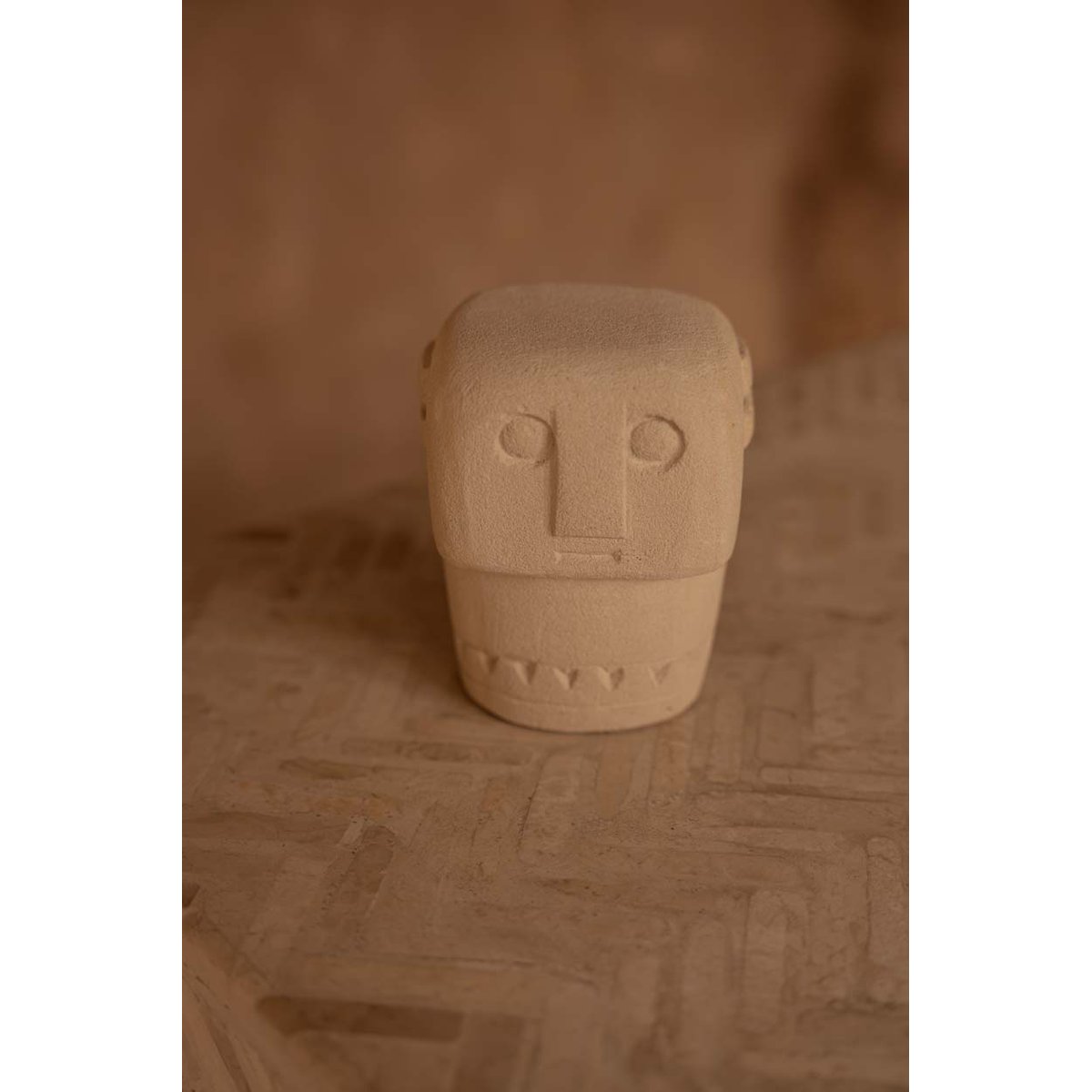 Statuette en grès SUMBA beige, BAZAR BIZAR