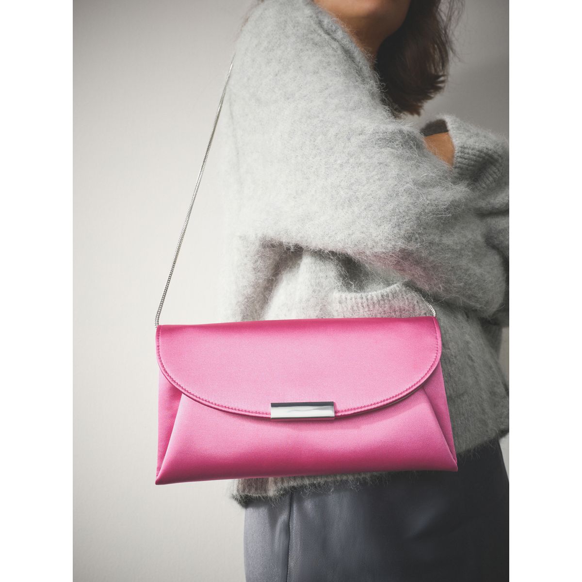 Pochette rose, NEXT
