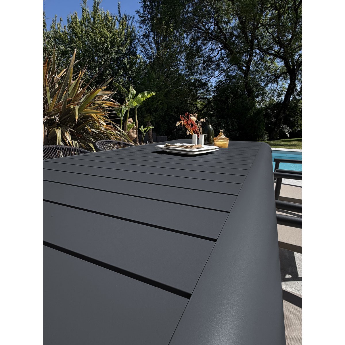 Ensemble repas de jardin en aluminium 6 places HANOI gris anthracite, DCB GARDEN