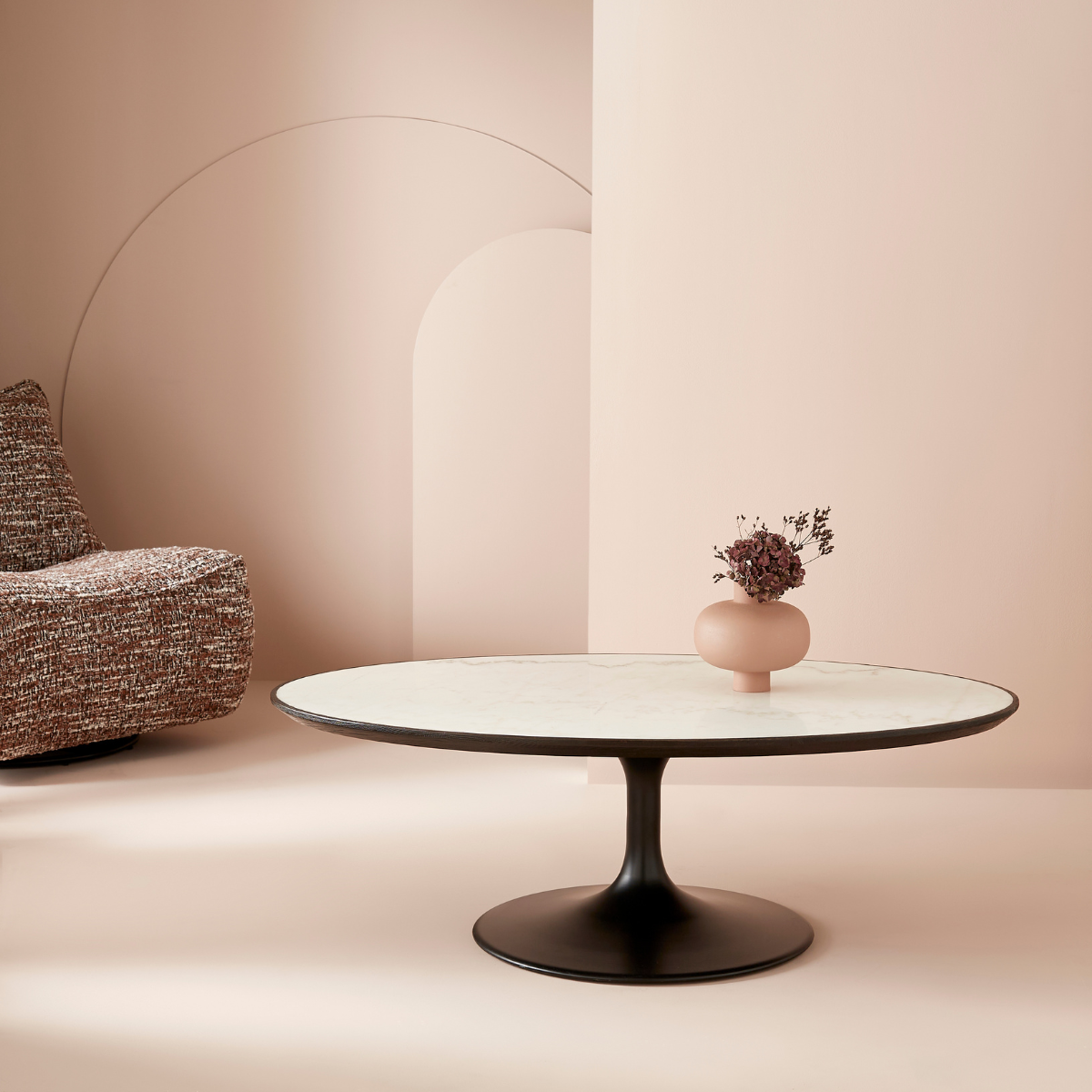 Table basse ovale en marbre blanc TULIPE blanc, SIGNATURE