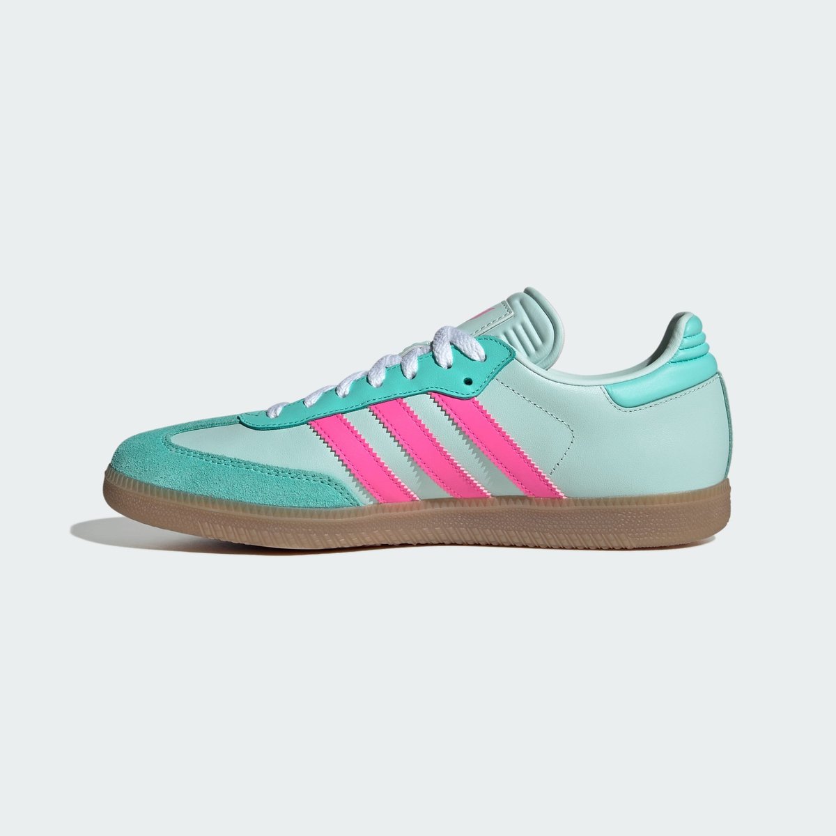 Chaussure Samba Messi Chaussure Samba Messi halo mint / lucid pink / gum, adidas Performance