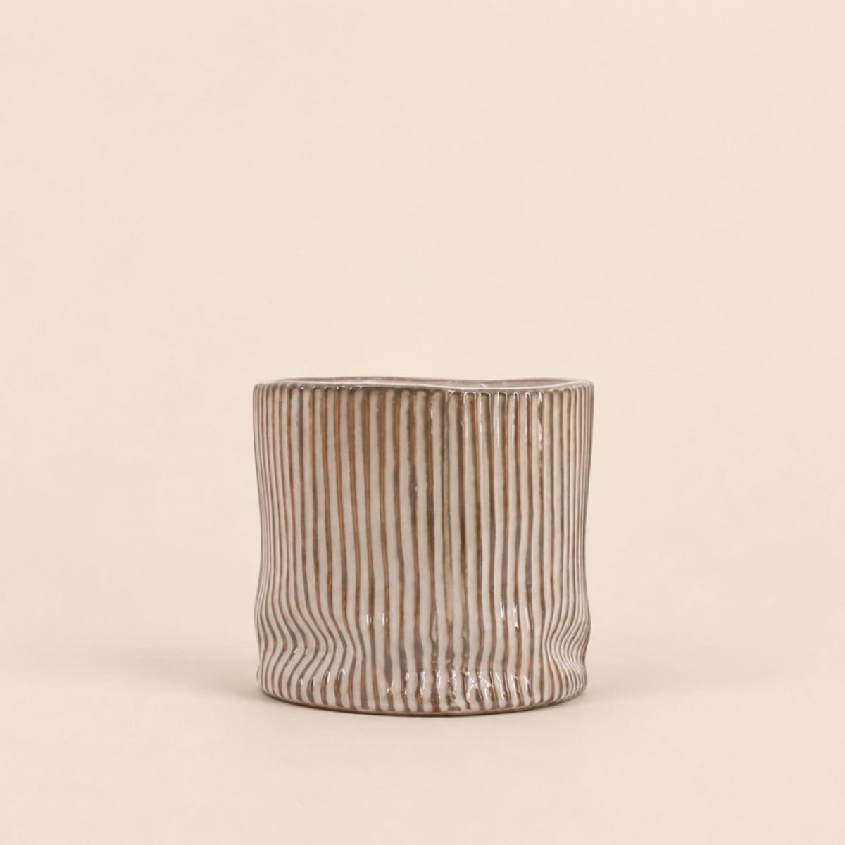 Cache-pot en céramique striée 16cm marron, ORNAMI