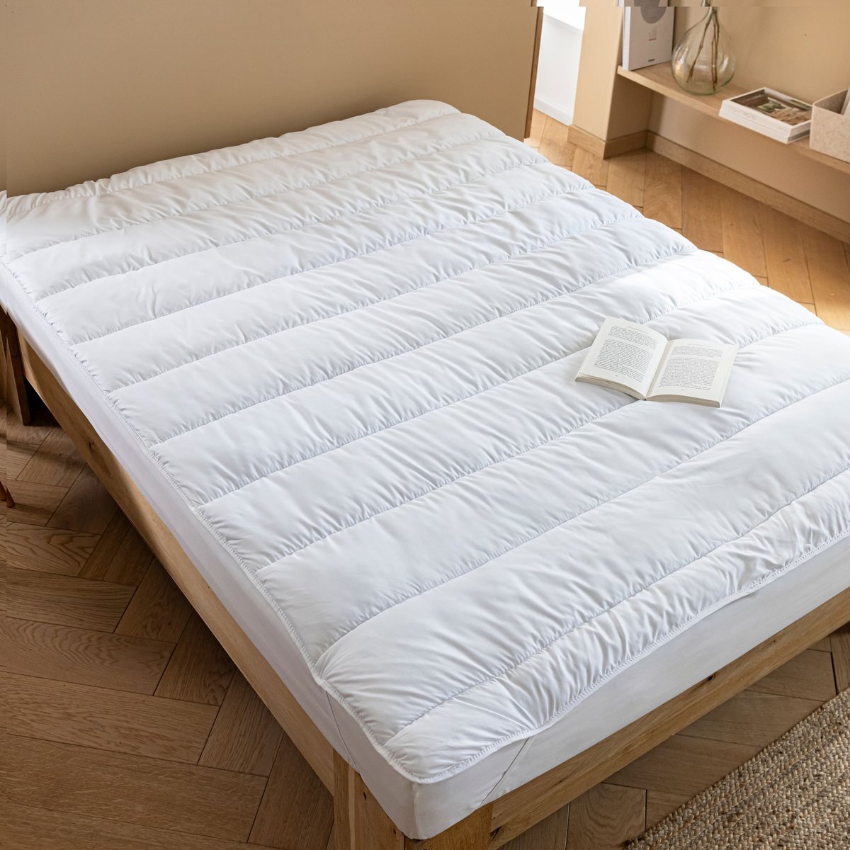 Surmatelas microfibre moelleux anti-acariens blanc, TERRE DE NUIT