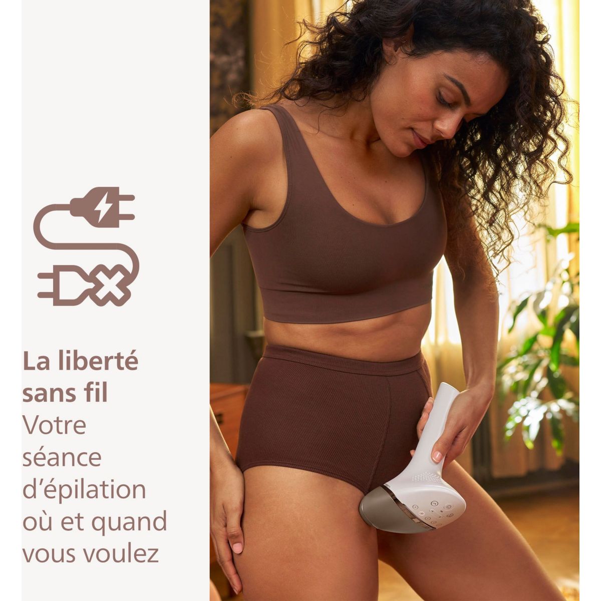 Epilateur lumière pulsée Lumea série 9900 BRI951/01 blanc, PHILIPS