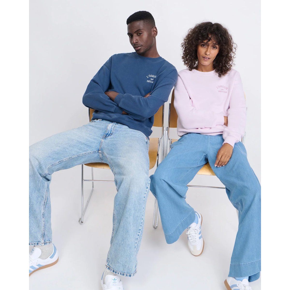 Sweat L'amour est déclaré brodé rose garment dye, EMOI EMOI