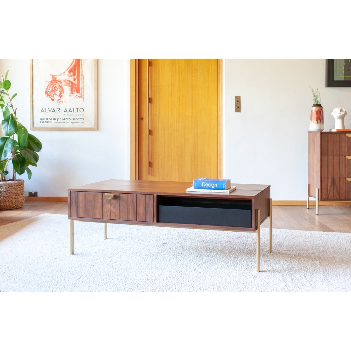 Table basse relevable en noyer AURORA bois foncé, PRODUIT INTERIEUR BRUT