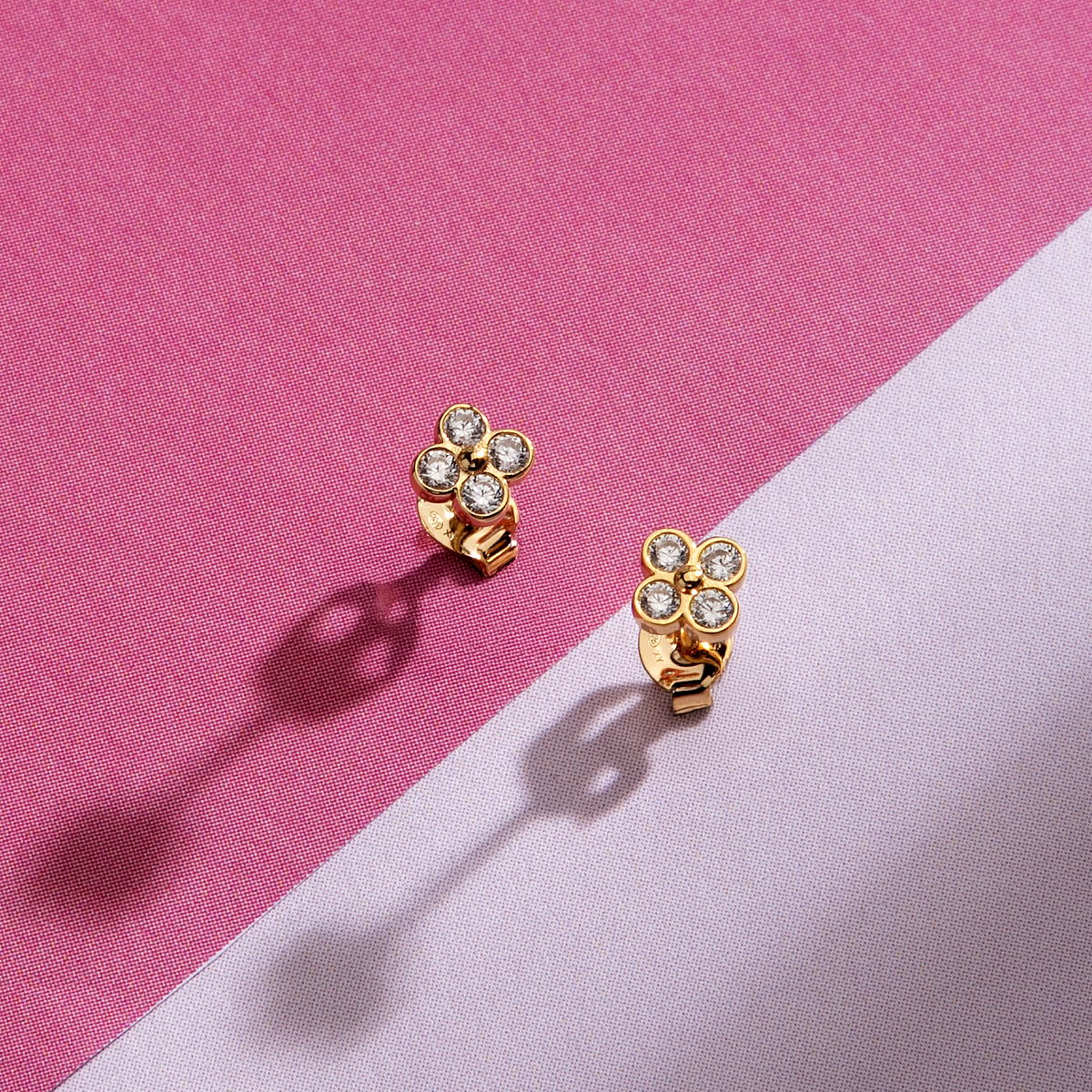 Boucles d'oreille FLOWER SYMBOL or jaune, LA PETITE STORY