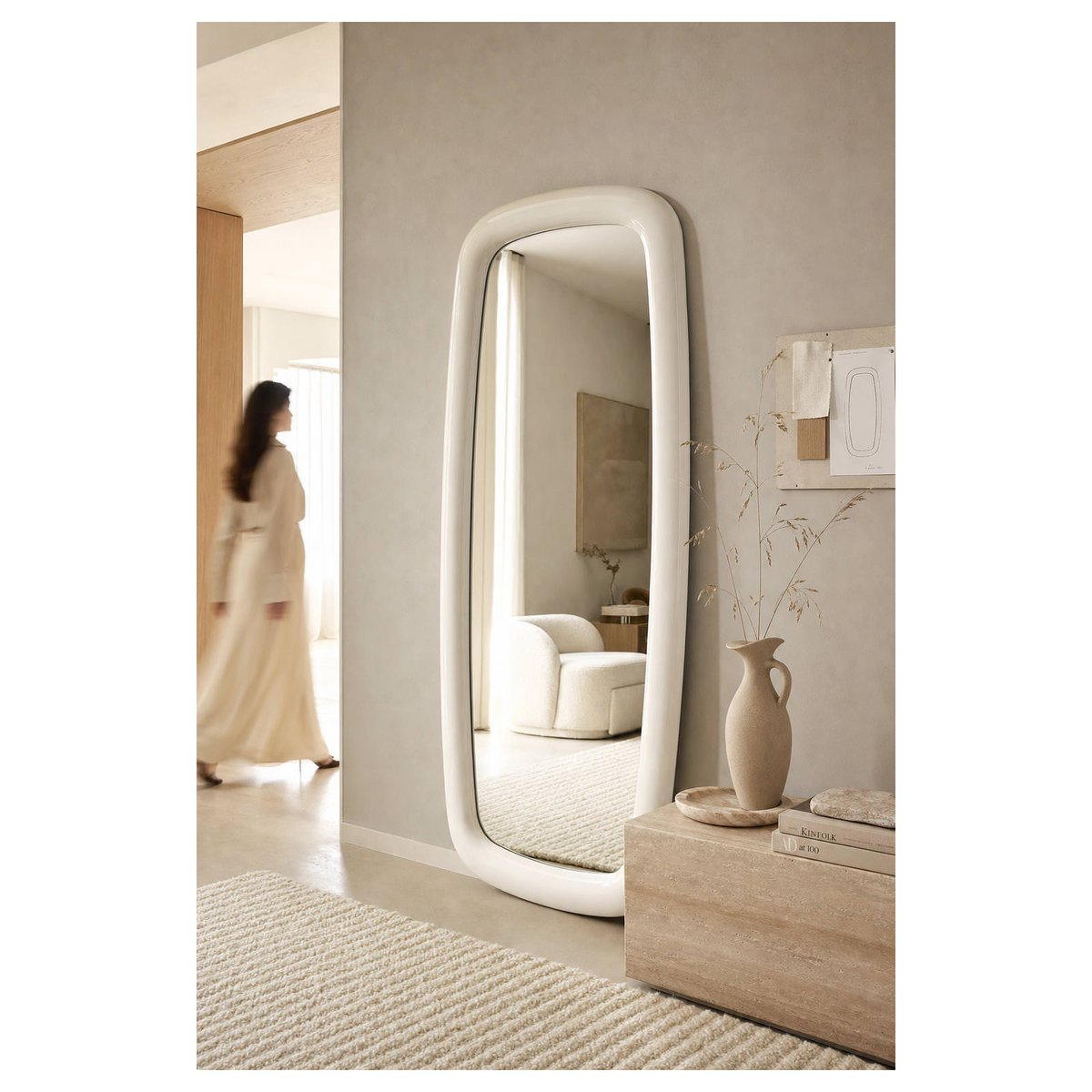 Miroir mural en bois aux lignes arrondies blanc brillant, RECOLLECTION