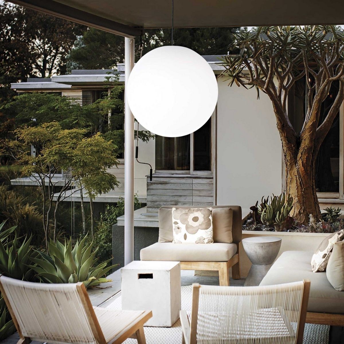 Suspension    SOLE blanc, IDEAL LUX
