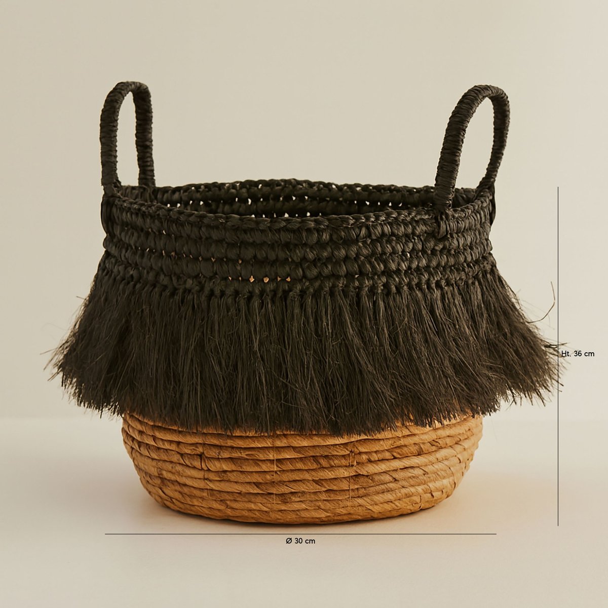 Panier en abaca avec franges, ZALO noir, NOW'S HOME