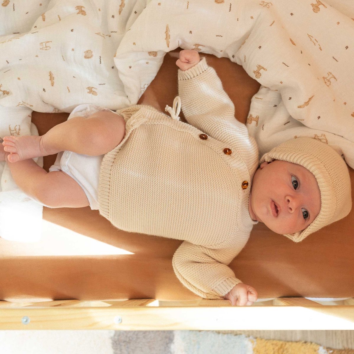 Brassière naissance en maille #e0cda9, TROIS KILOS SEPT